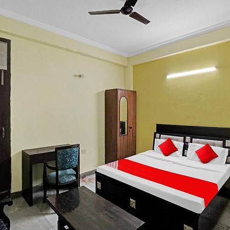 Hotel O Park View Noida Extérieur photo