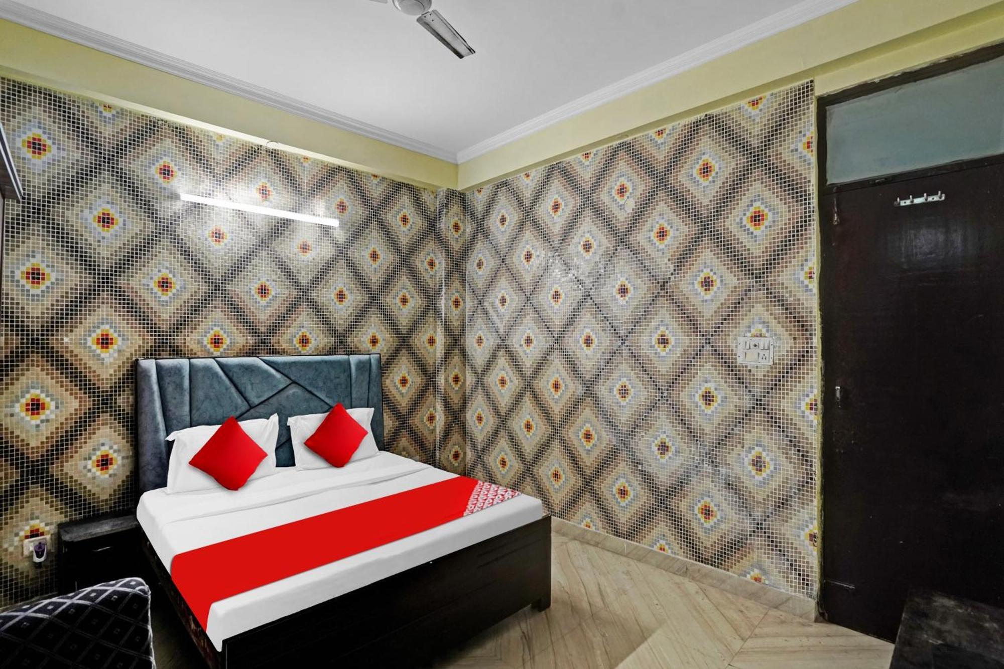 Hotel O Park View Noida Extérieur photo